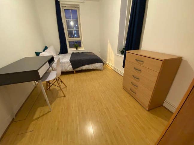 ⭐ bills incl I Poplar | Canary Wharf Main Photo