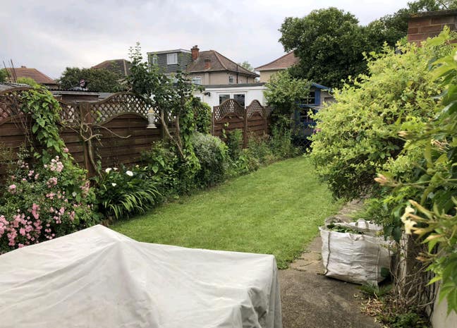 Beautiful 3 Bedroom with Garden/Garage Main Photo