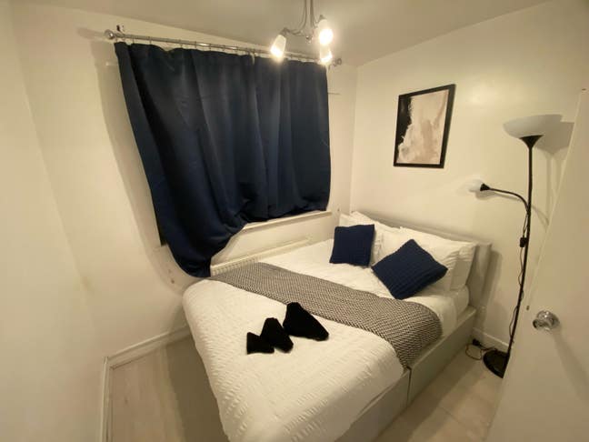 Double Room- Free Parking - Quiet Area Main Photo