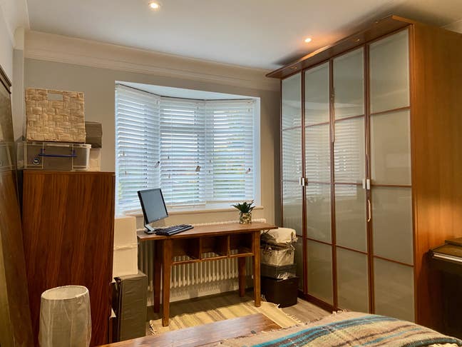 Huge Room, nr Richmond Bridge,£1150 bills incl Main Photo