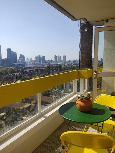 Room in Shoreditch in trendy 2 bed flat Main Photo