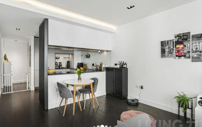  Ensuite Bedroom Available in Canary Wharf Main Photo