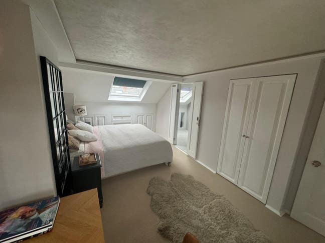Super King Size Bedroom with Ensuite Shower Room  Main Photo