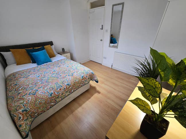 🏡 City Centre Double Rooms Available – 🌟 Main Photo