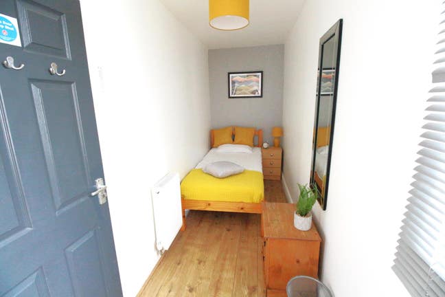 🏠 Fully Furnished Single Room !! Main Photo