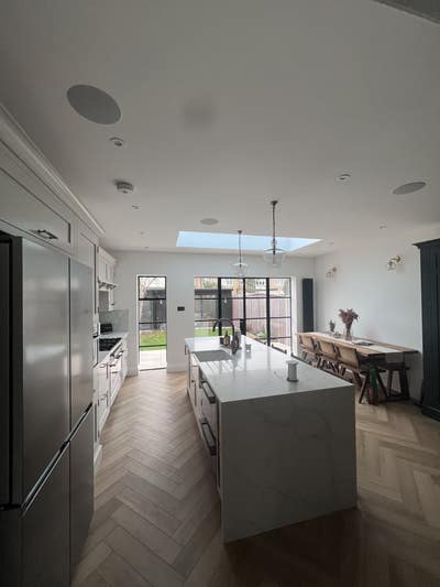 Double room in friendly house SW16 Main Photo