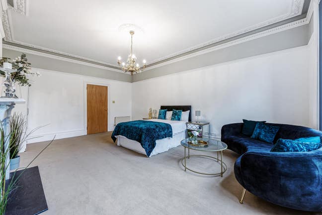 🔥 Stylish spacious Double room - Ealing Common🔥 Main Photo