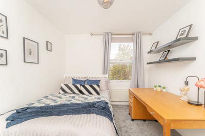 "The Best Professional Shared House in N4" Main Photo