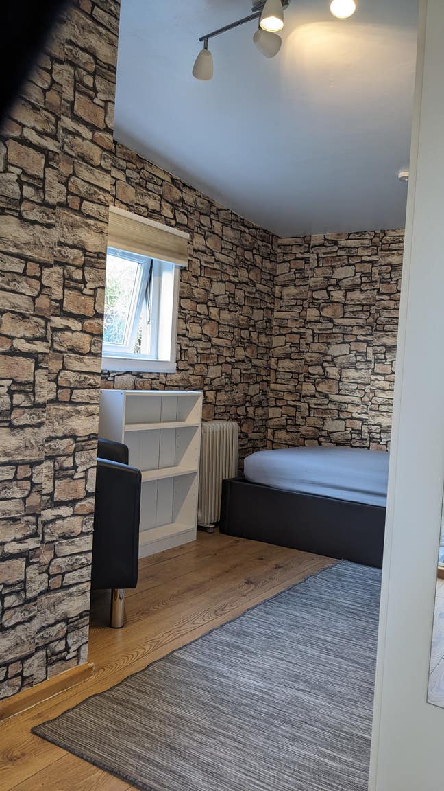 Large en suite private room  Main Photo