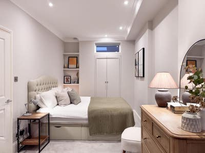 Newly renovated Balham home Main Photo