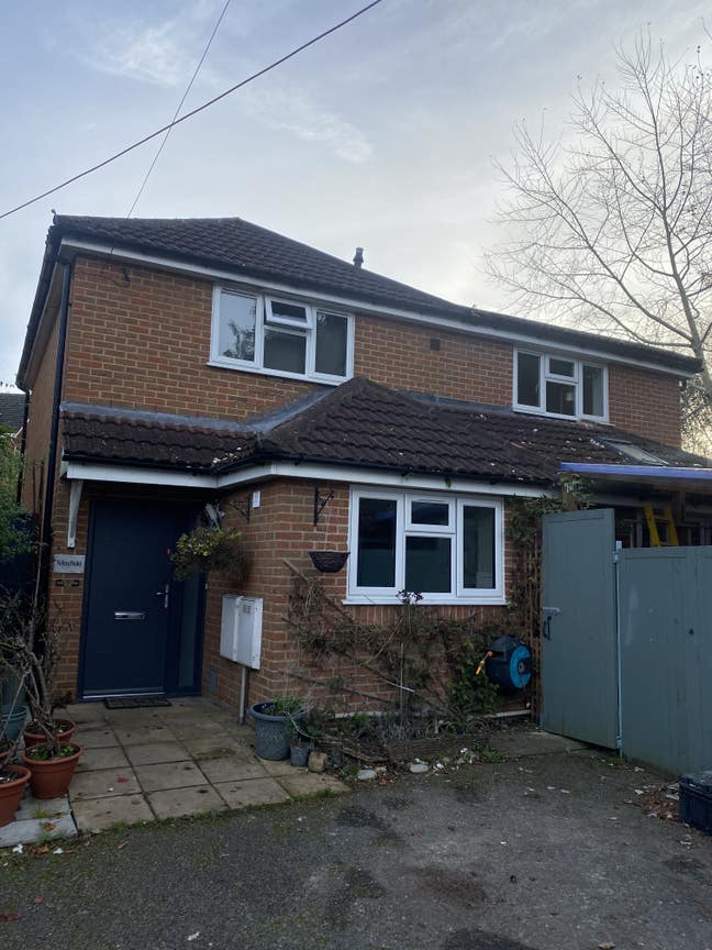 Detached house  Main Photo