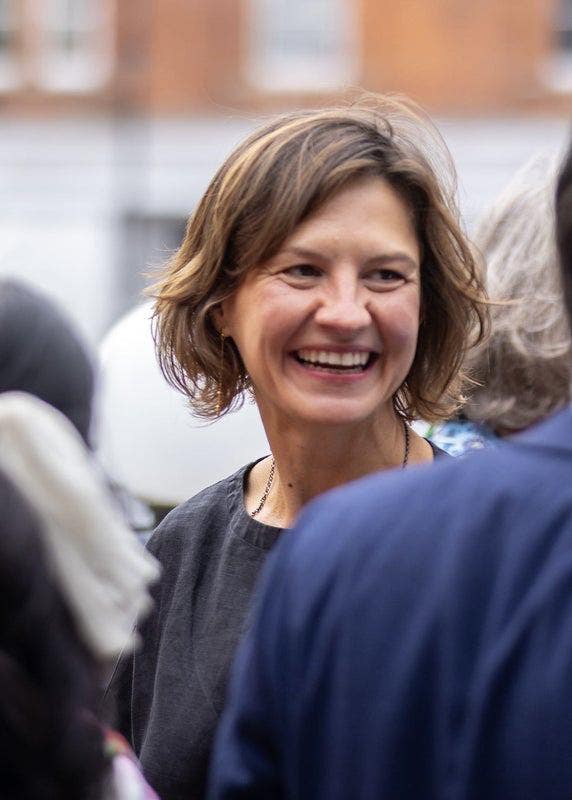 Cozy home wanted Main Photo