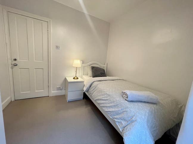 Single room in zone 2 NW London  Main Photo