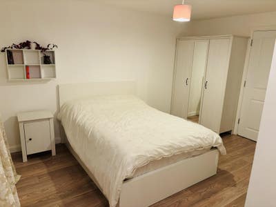 Spacious double bedroom in Furze Platt Main Photo