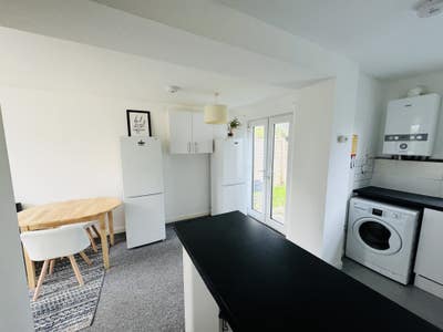 64 Rushlake Road - Bills Included! Main Photo