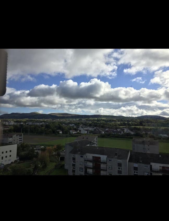 2 Double Bedroom Flat In Sighthill - Edinburgh  Main Photo