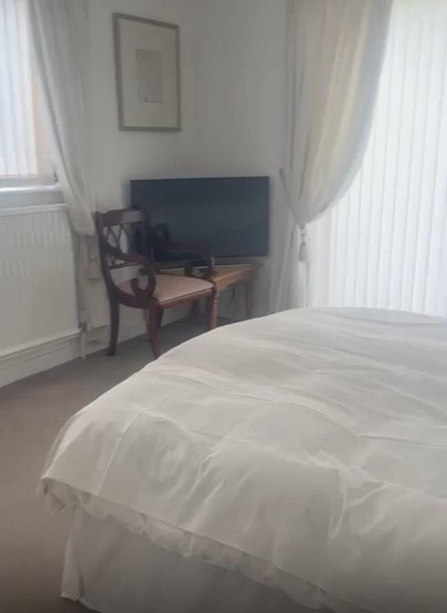 Double room to let  Main Photo