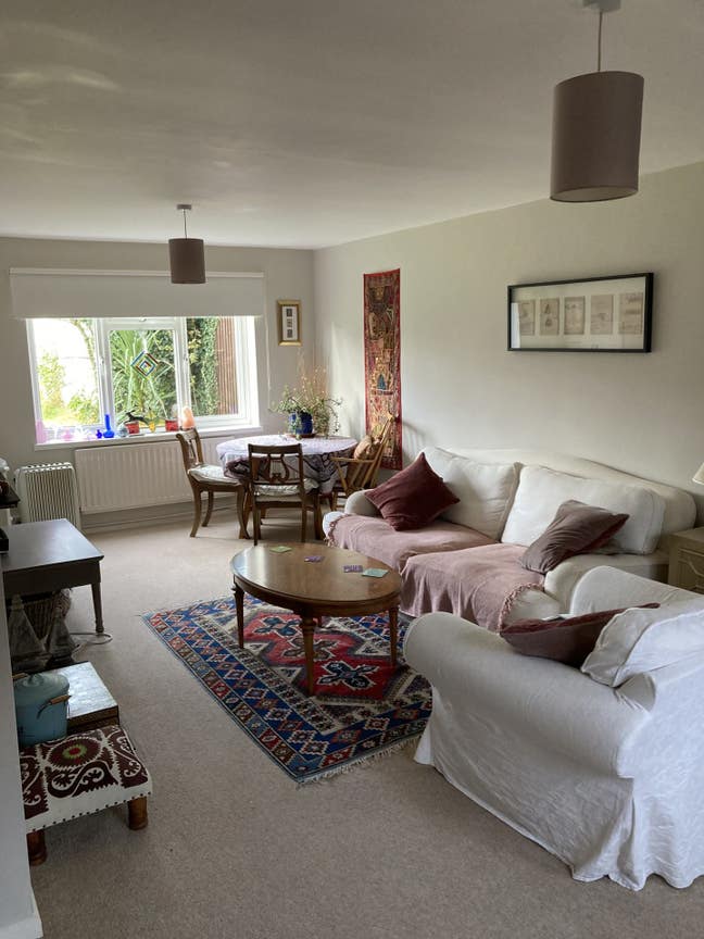 **Nice Double Room**Ladies House Share** SY3** Main Photo