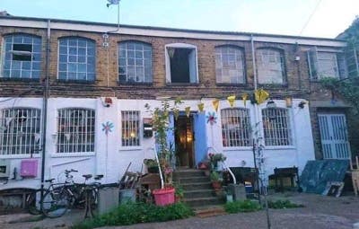 Creative LIVE/WORK space in Stoke Newington Main Photo