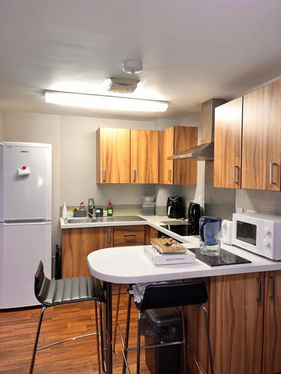 Single room in a 4 bed flat Main Photo