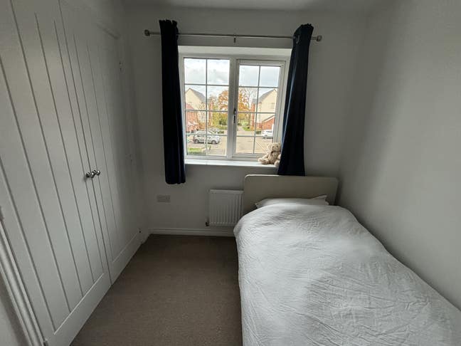 Brand new Double room and En-suite in Forge Wood Main Photo