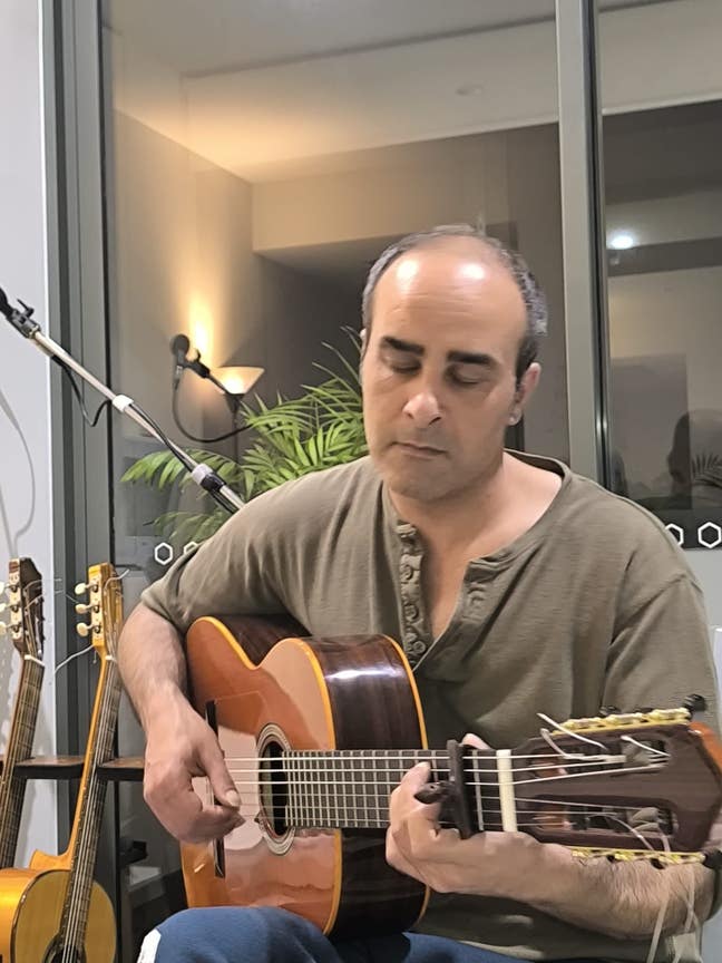 Looking for a flatmate to rent a 2 bedroom  Main Photo