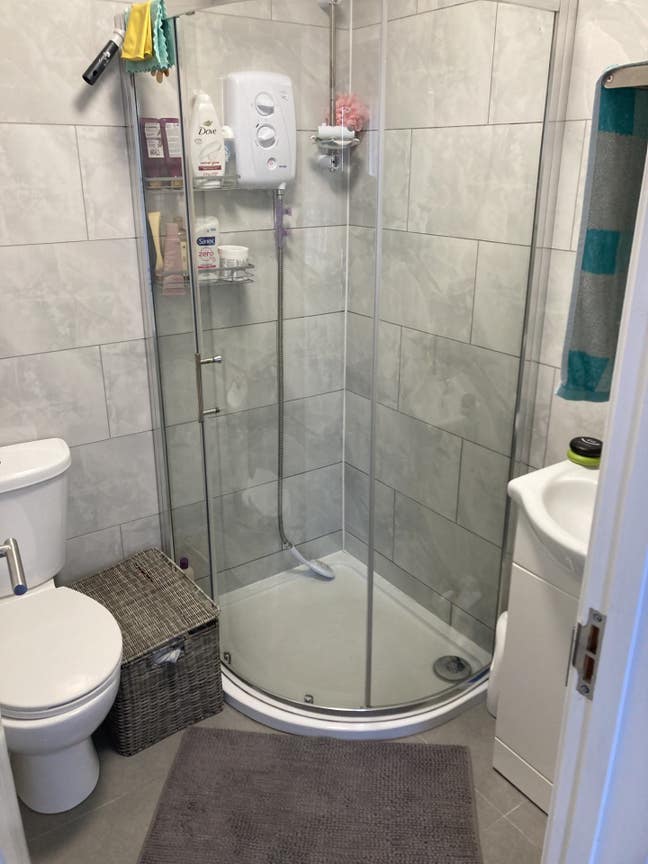 Studio in Turnpike Lane 1 Minute Walk to Station Main Photo