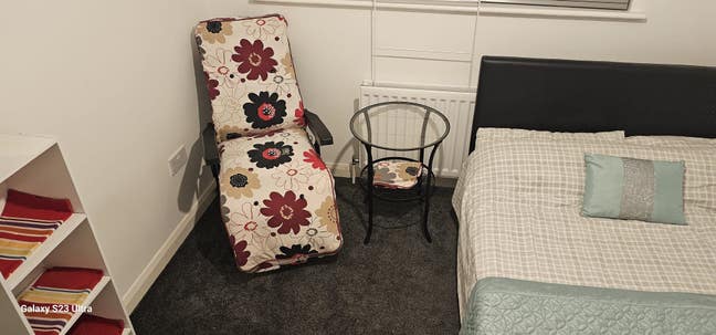 Care Industry houseshare  Main Photo