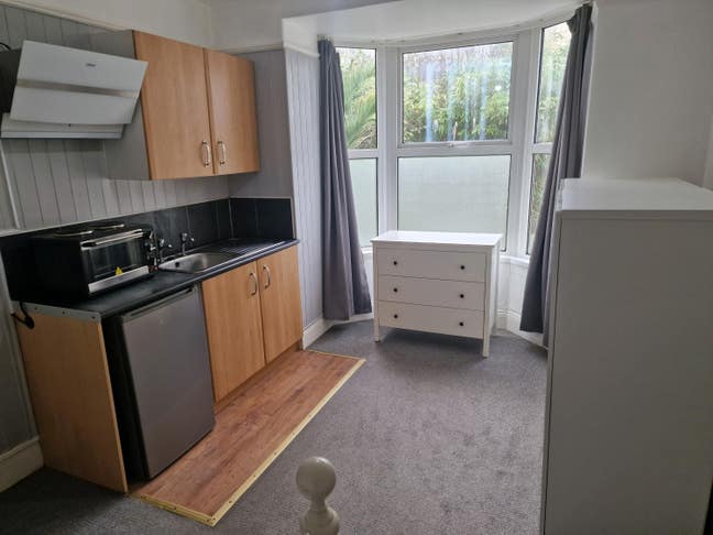 Room with Kitchenette Main Photo