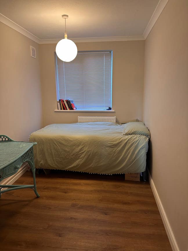 Nice and clean single bedroom  Main Photo