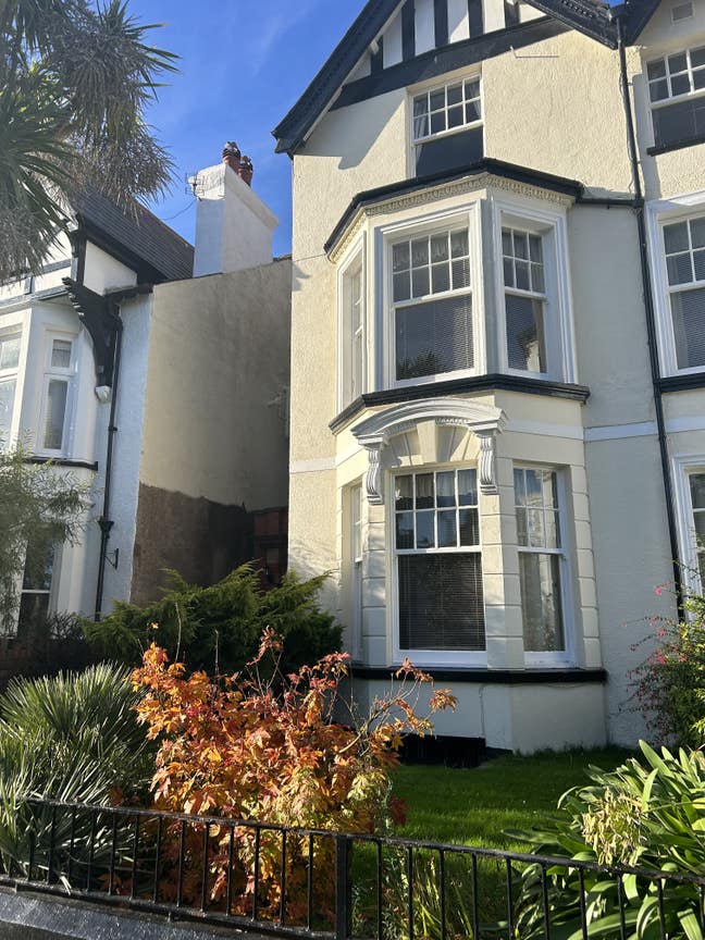 Beautiful rooms to let in home Main Photo