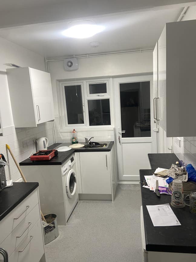 Unfurnished room can furnish  Main Photo