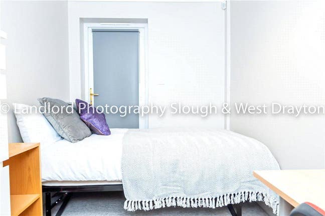 Single Occupancy Only - Bills Included Main Photo