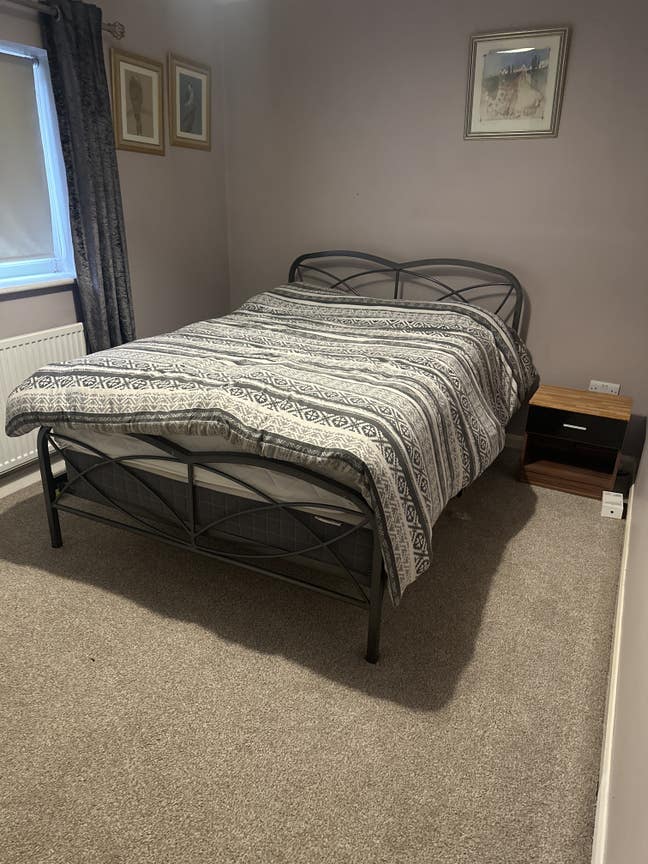 Spacious Double Room to Rent Main Photo