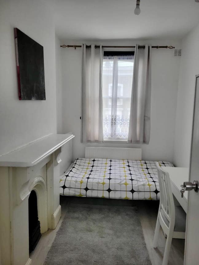 Newly Refurbished Rooms in an Excellent Location Main Photo