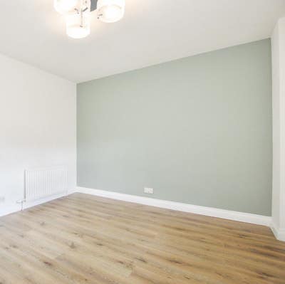 Top Floor 2 Bed Flat | Lifted | One Neighbour | Main Photo