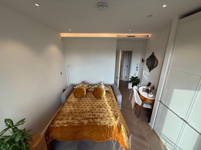 Beautiful Double Room in Brand New Flat Main Photo