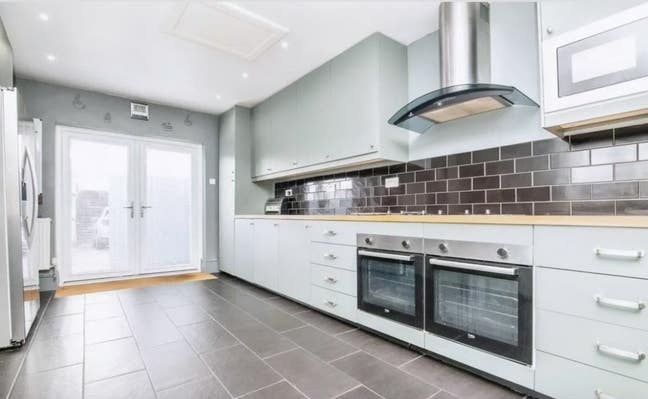 Brand New Room to Rent  Main Photo