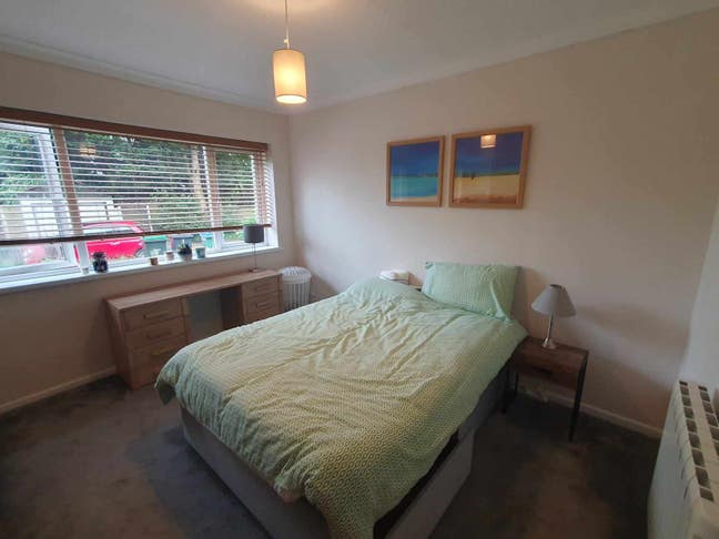 Spacious Double Room available Quinton Birmingham Main Photo