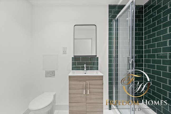 Spacious Apartments in PE1 with Parking 🚘 Main Photo
