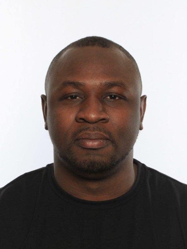 32 year old Male seeks a double room Main Photo
