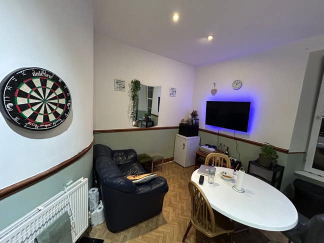 Looking for a new flatmate! Fountainbridge 05/10 Main Photo