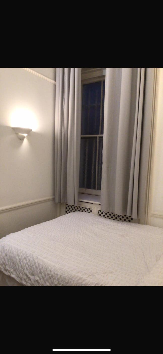 Lovely spacious double room , near Hyde Park , SW7 Main Photo