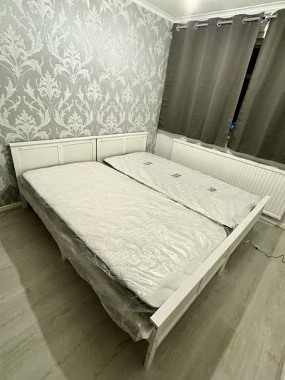 A large spacious double room Main Photo