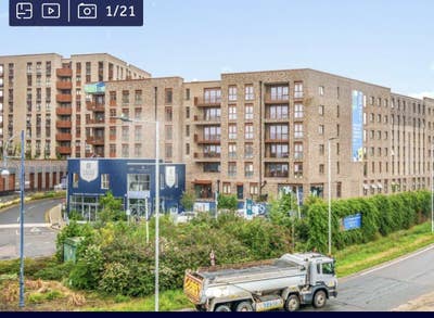 2bedrooms available  Main Photo