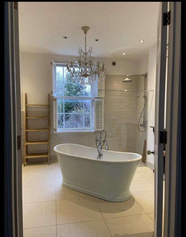 Beautiful Ensuite London Fields  Main Photo