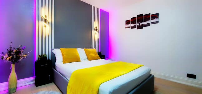 New refurbushed double room available Main Photo
