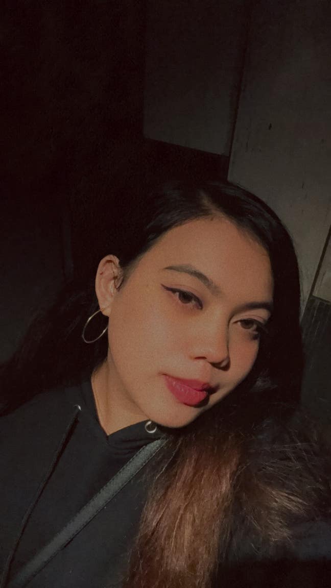 Hi I’m looking for a double room for me and... Main Photo