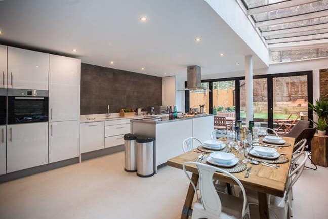Double Bedroom by Clapham Junction Main Photo