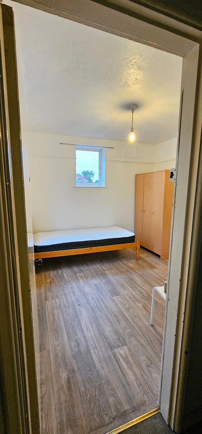 Single Room to Rent in Carshalton Main Photo